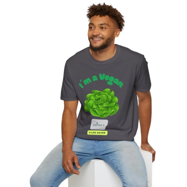I am Vegan - Unisex-Softstyle-T-Shirt – Bild 7